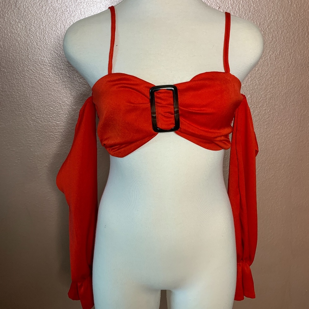 Elenza Long Sleeve Crop Top